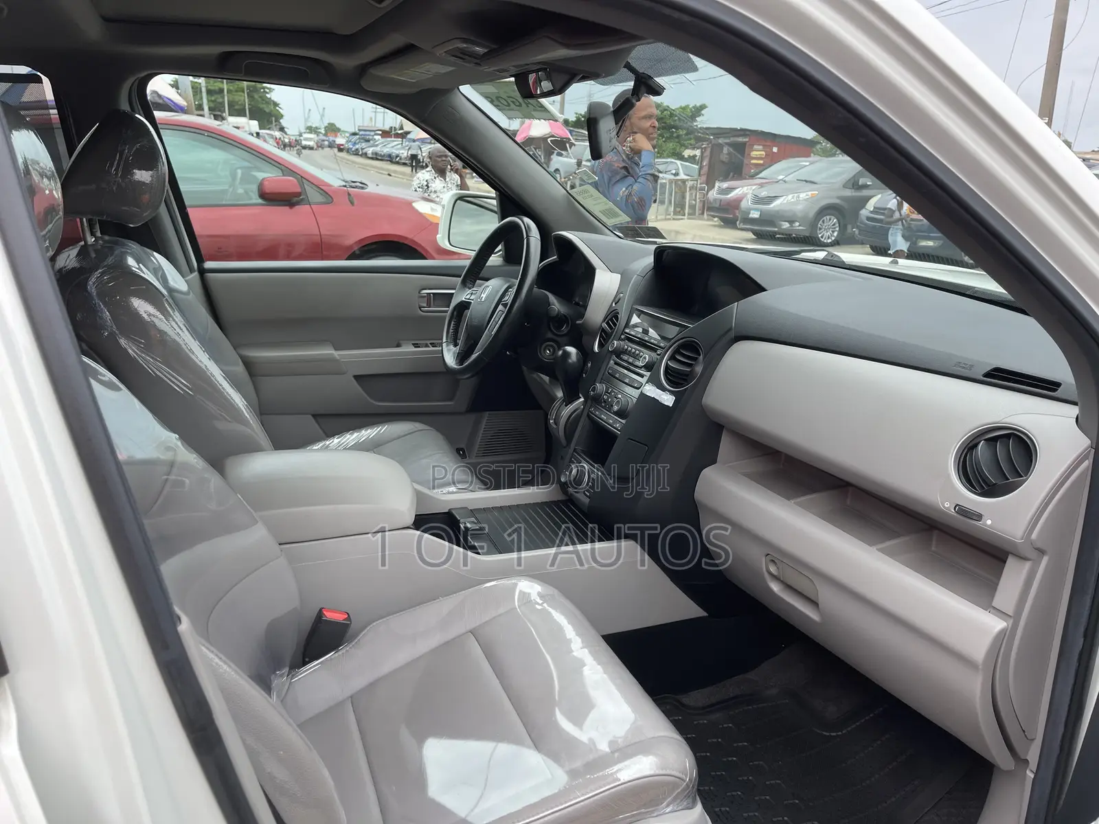 Honda Pilot Touring w/RES/Navi 4WD (3.5L 6cyl 5A) 2012 White