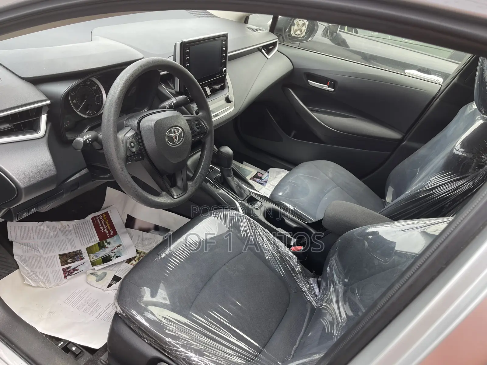 Toyota Corolla LE 2020 Silver