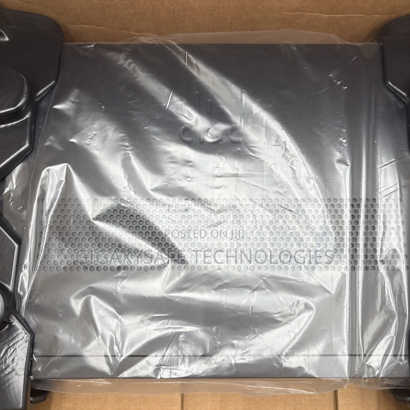 Cisco 890 Series C891-24x/ Integrated Services Router