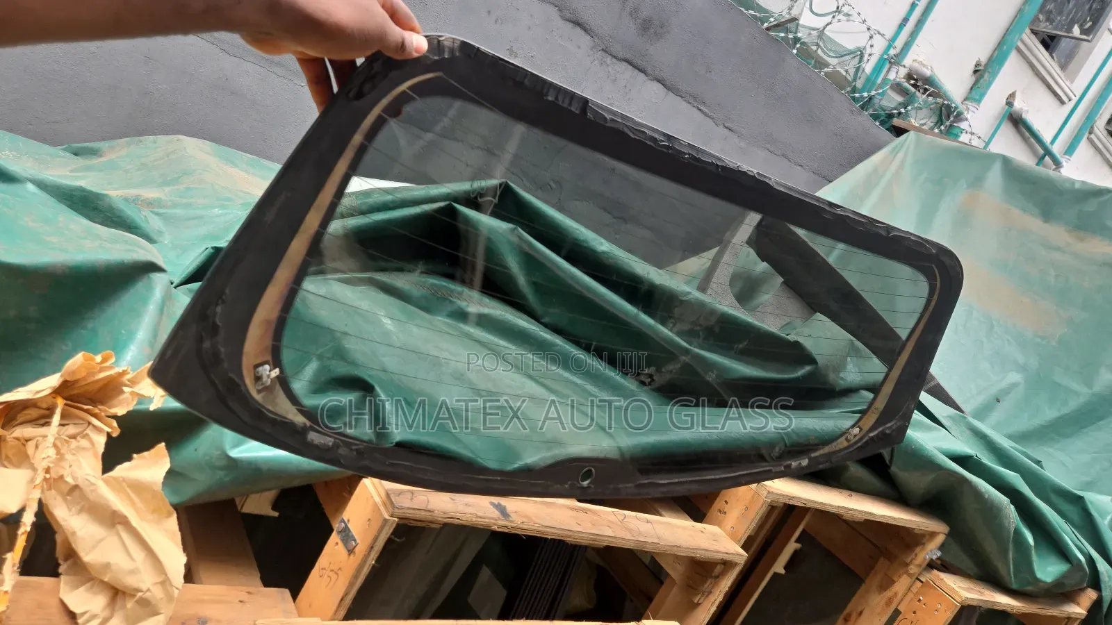 Hyundai Kona 2019 Back Glass Available at Chimatex