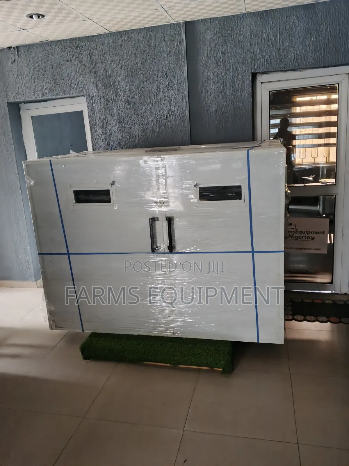 2000+ Industrial Eggs Incubator