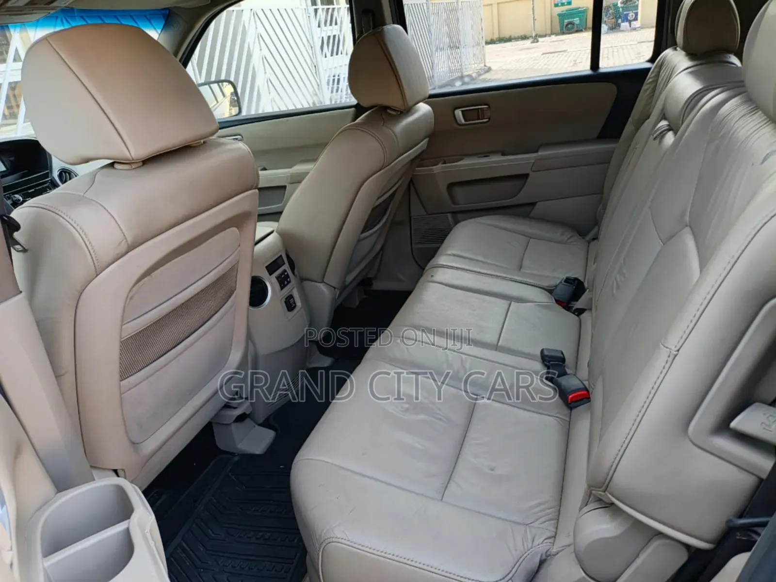 Honda Pilot EX-L 4dr SUV (3.5L 6cyl 5A) 2011 Gold