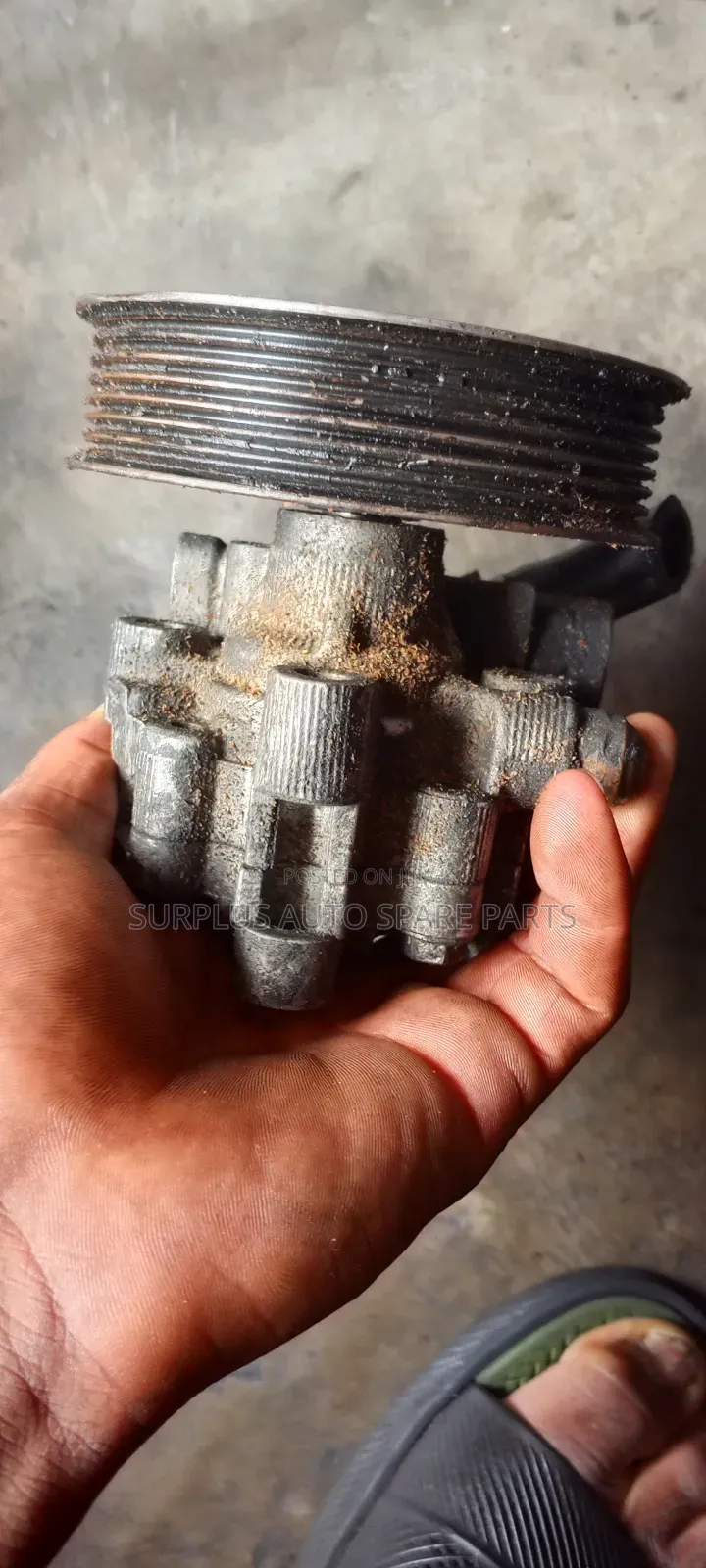 Power Steering Pump for Corolla 05