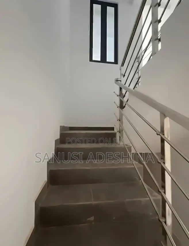 5bdrm Duplex in Gwarimpa Estate By, Gwarinpa for rent