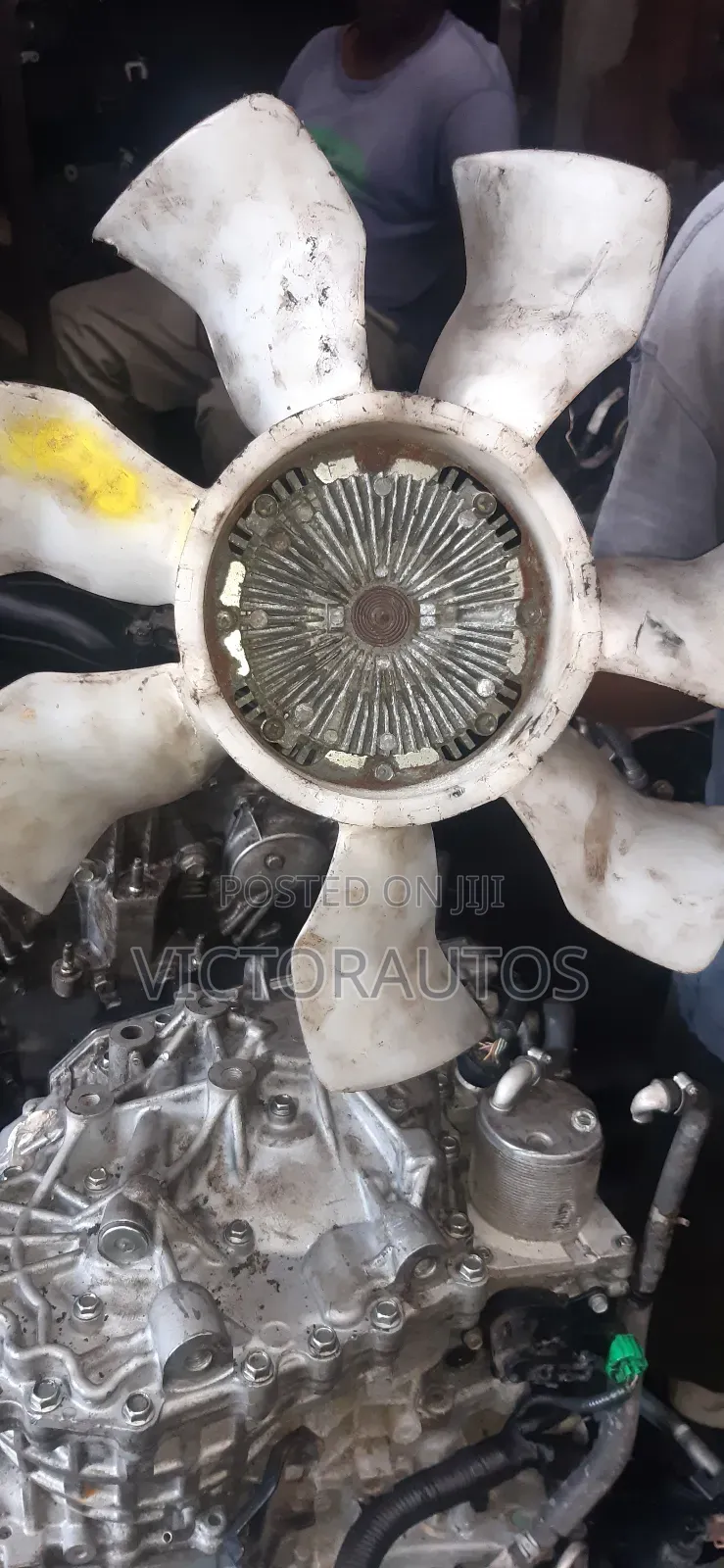 Fan Clutch and Blade Nissan Pathfinder 3.5