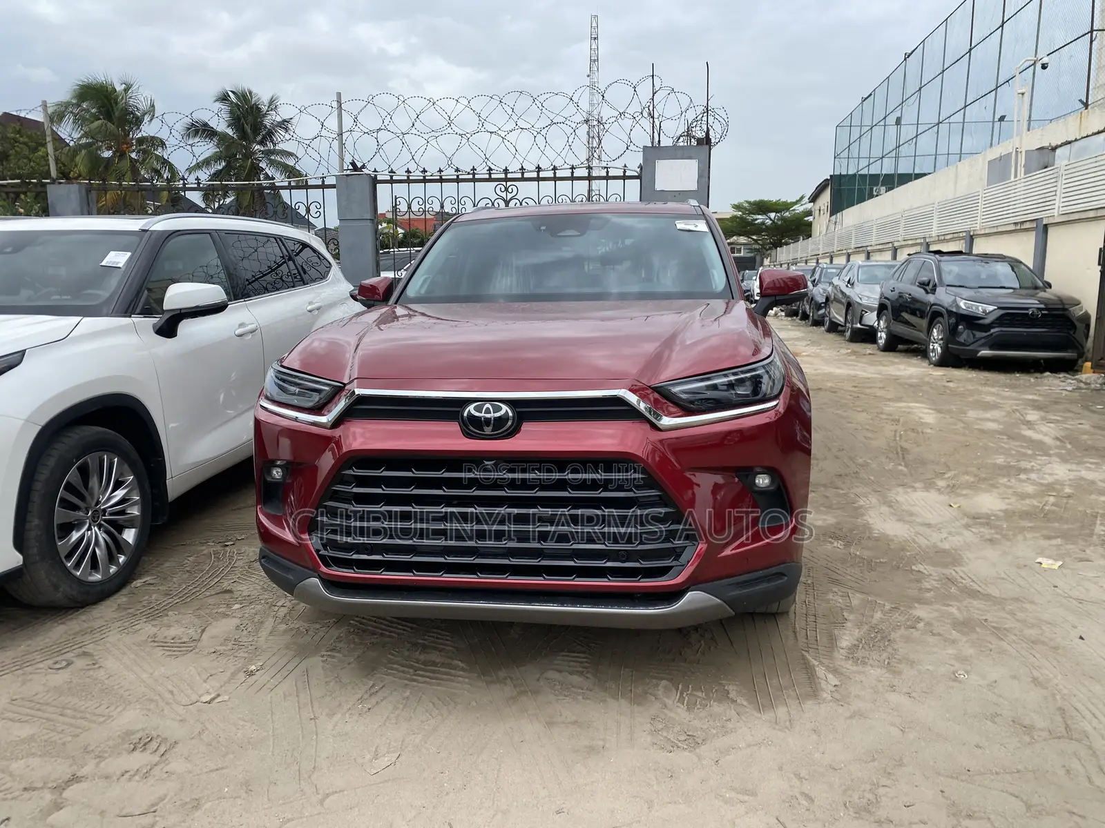 Toyota Grand Highlander Platinum AWD 2024 Red