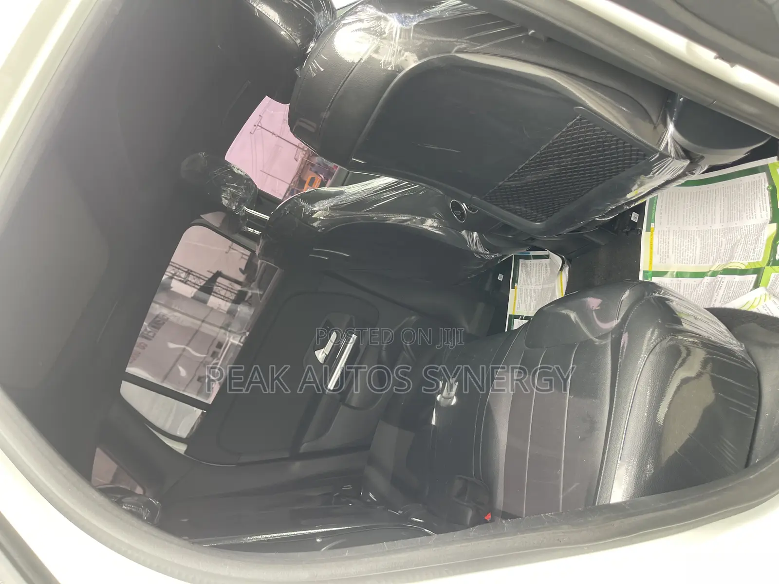 Mercedes-Benz GLA 250 2021 White