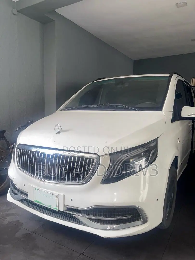 Mercedes-Benz V-Class 2015 White