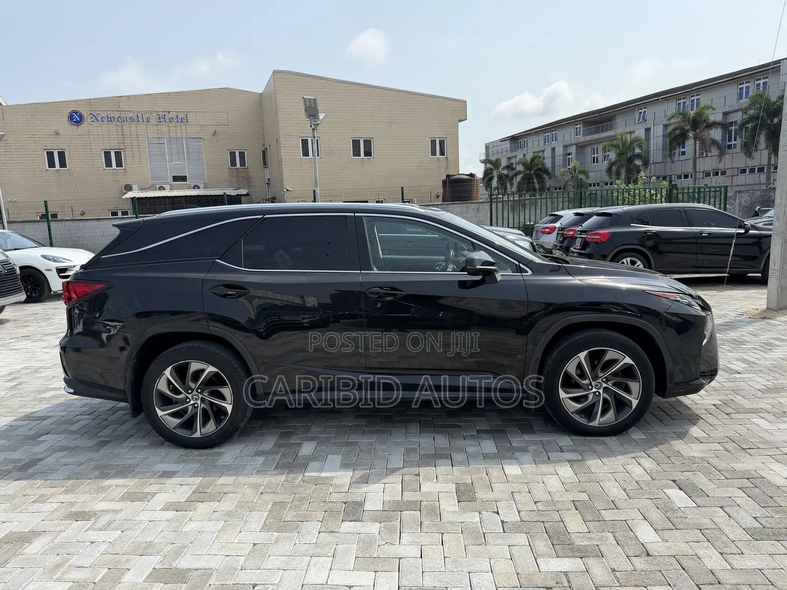 Lexus RX 350L Luxury AWD 2018 Black