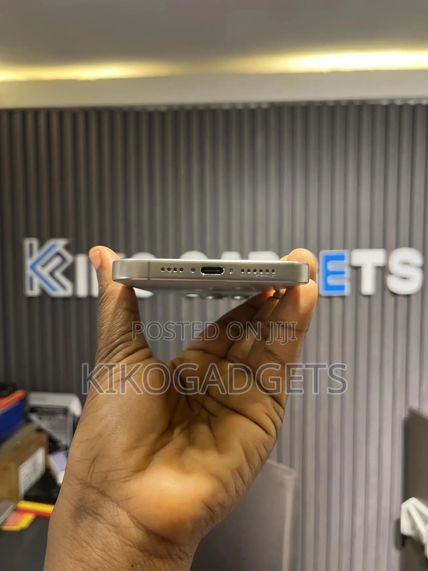 Apple iPhone 15 Pro Max 256 GB Silver