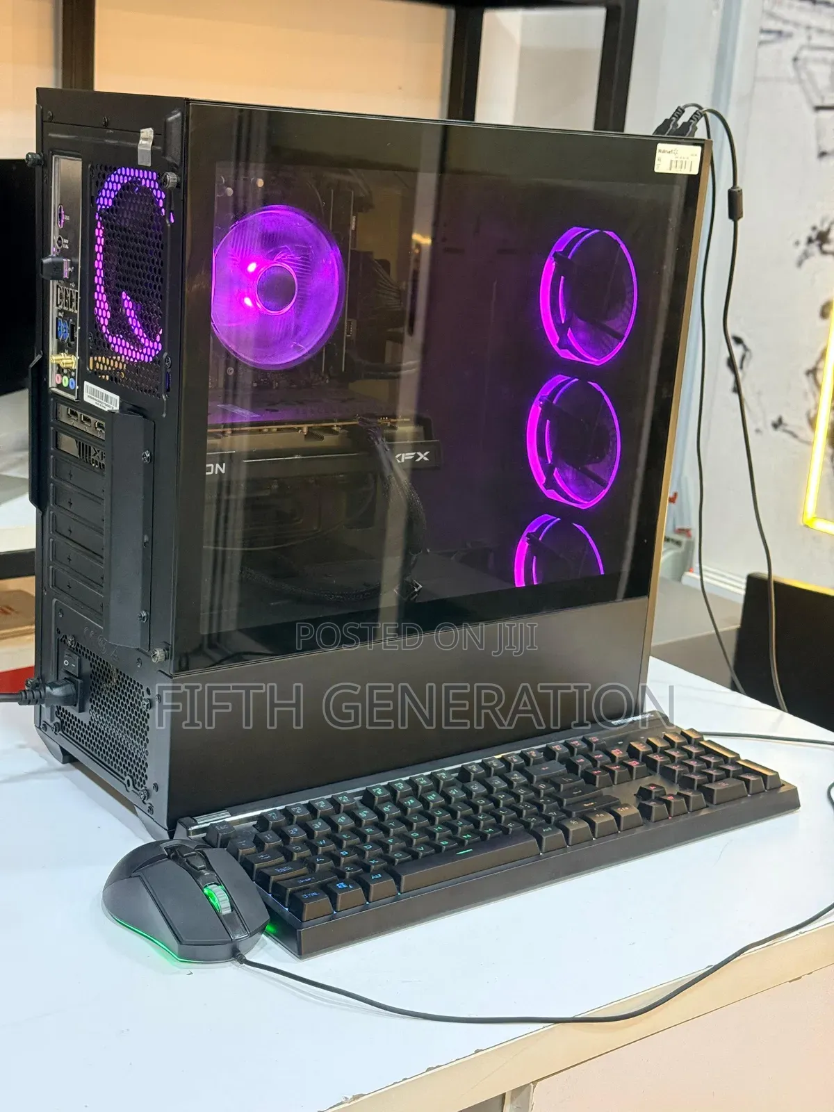 CyberpowerPC AMD Advantage Performance Gaming PC 16GB AMD Ryzen 5 1T