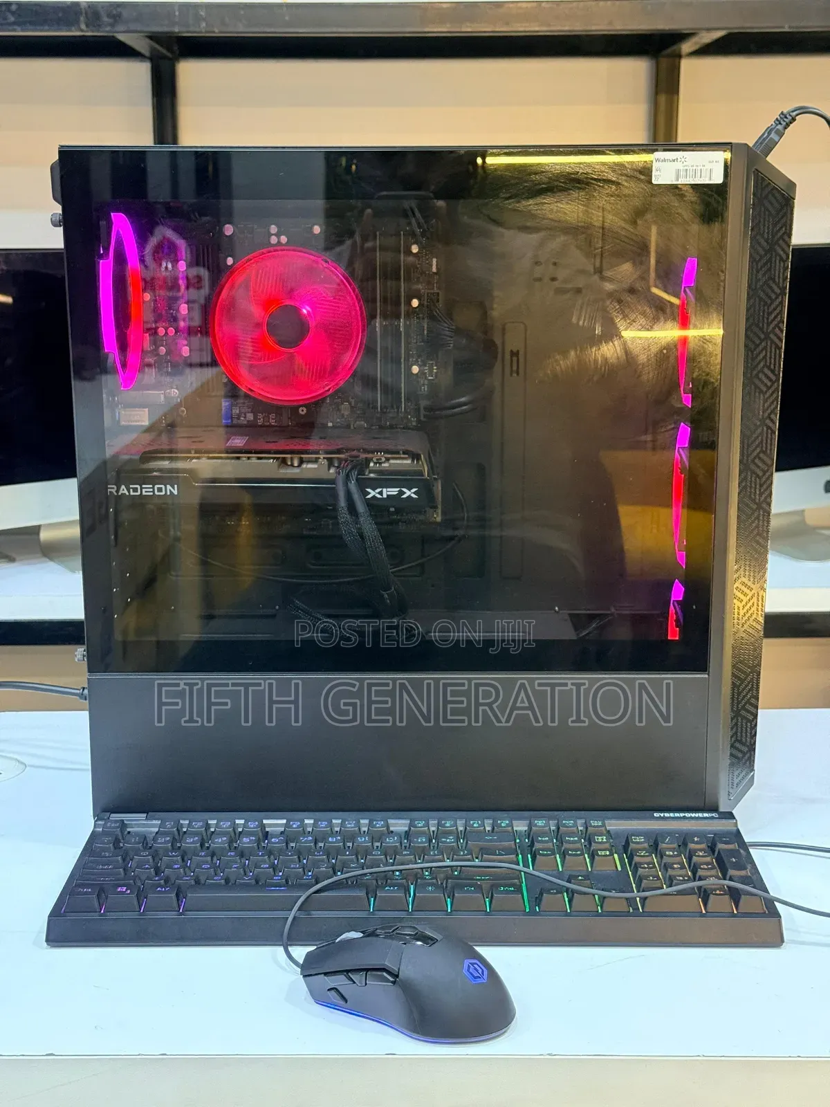 CyberpowerPC AMD Advantage Performance Gaming PC 16GB AMD Ryzen 5 1T