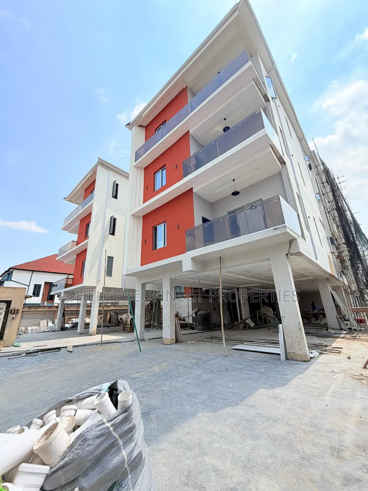 4bdrm Apartment in Ikeja GRA for sale