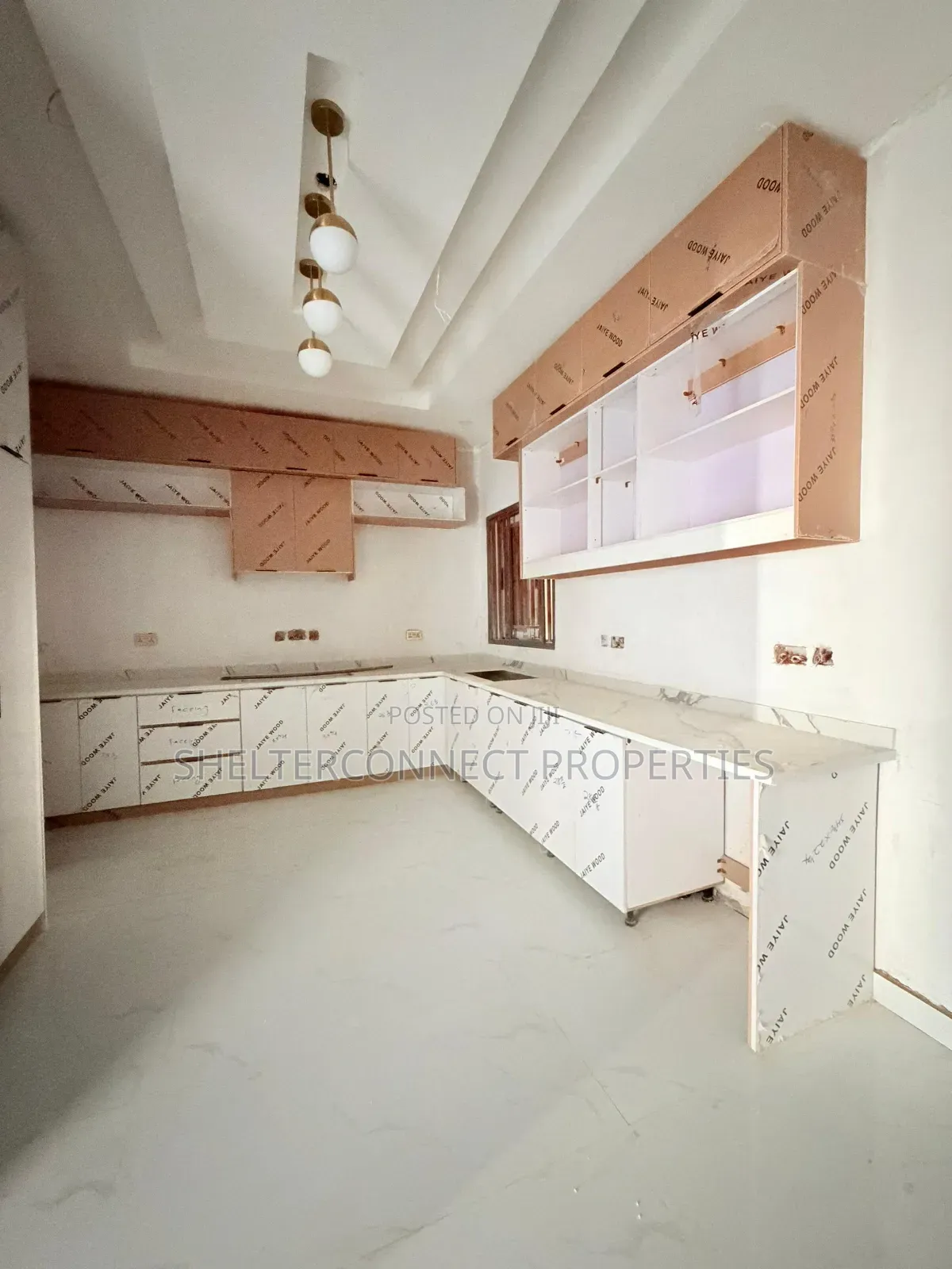 4bdrm Apartment in Ikeja GRA for sale