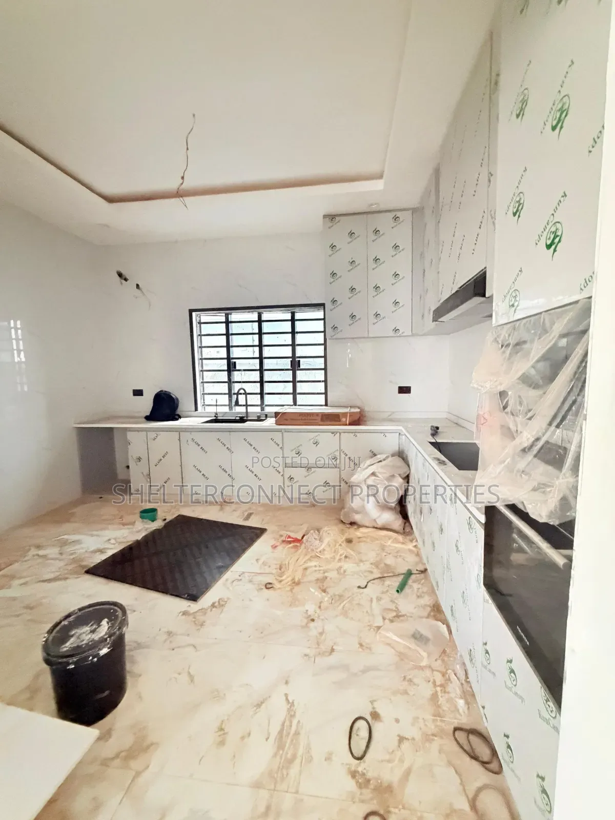 3bdrm Duplex in Adeniyi Jones for sale