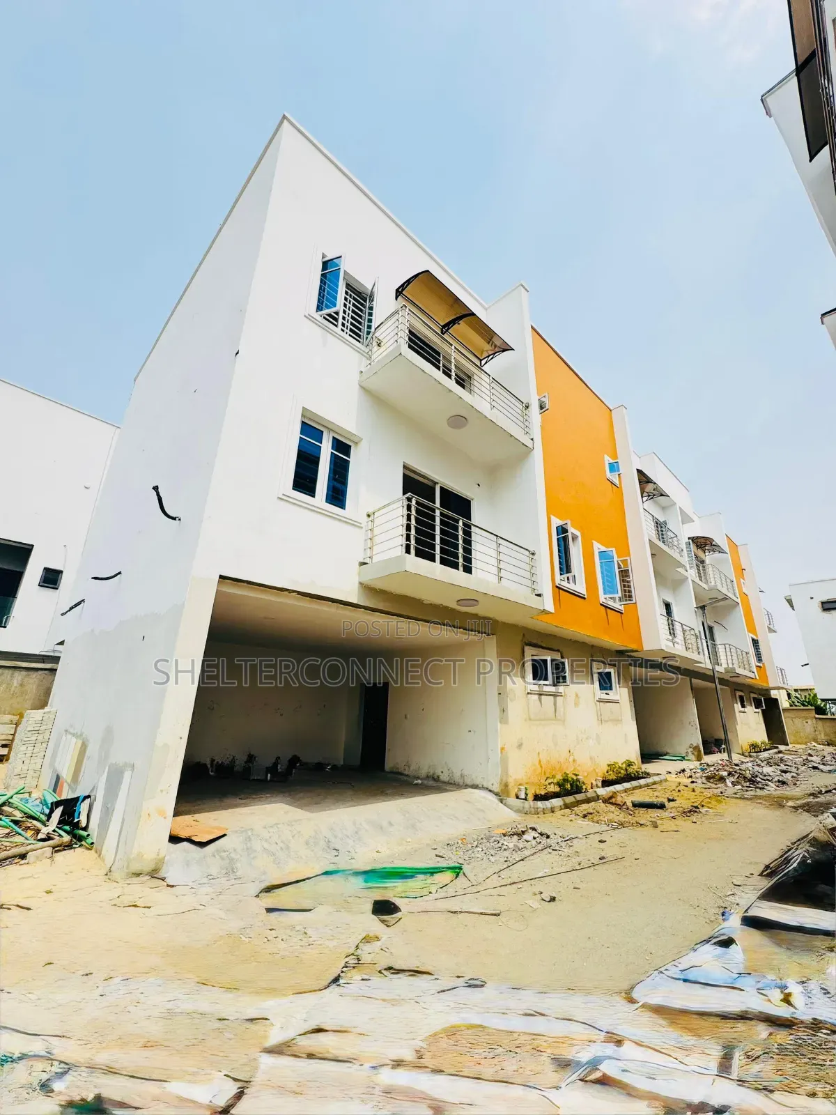 4bdrm Duplex in Ogudu GRA for sale