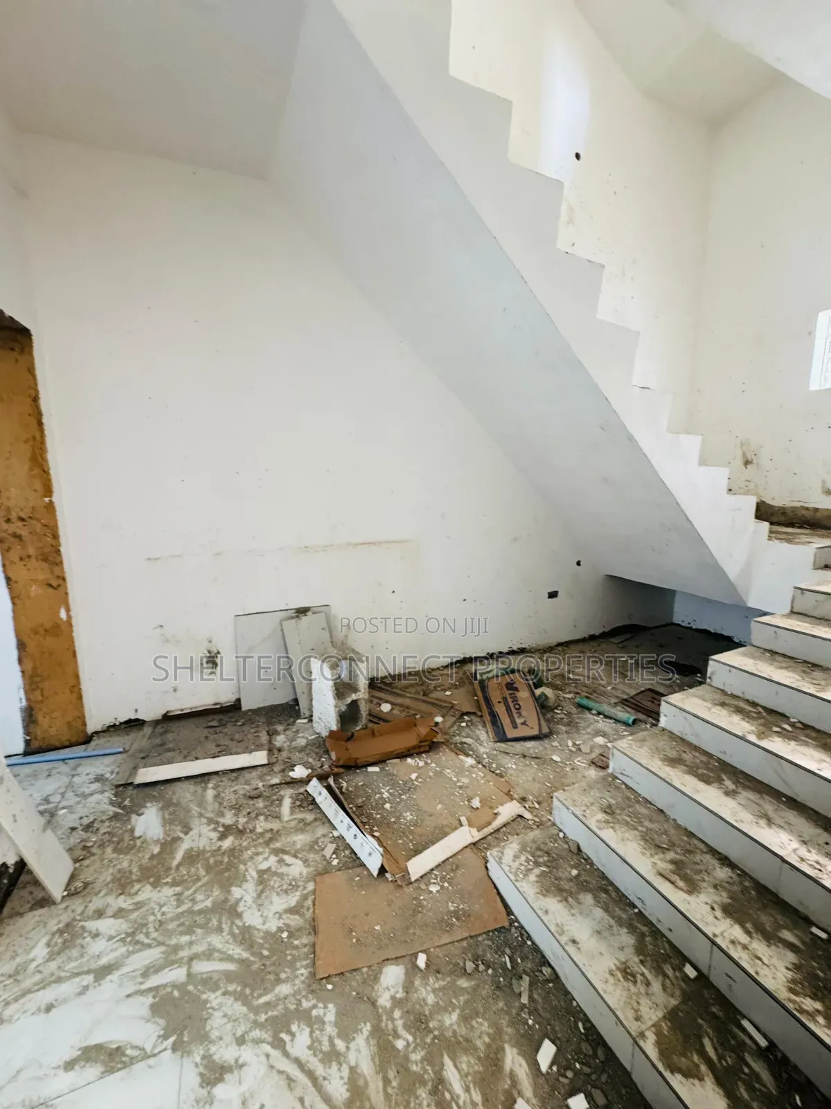 4bdrm Duplex in Ogudu GRA for sale