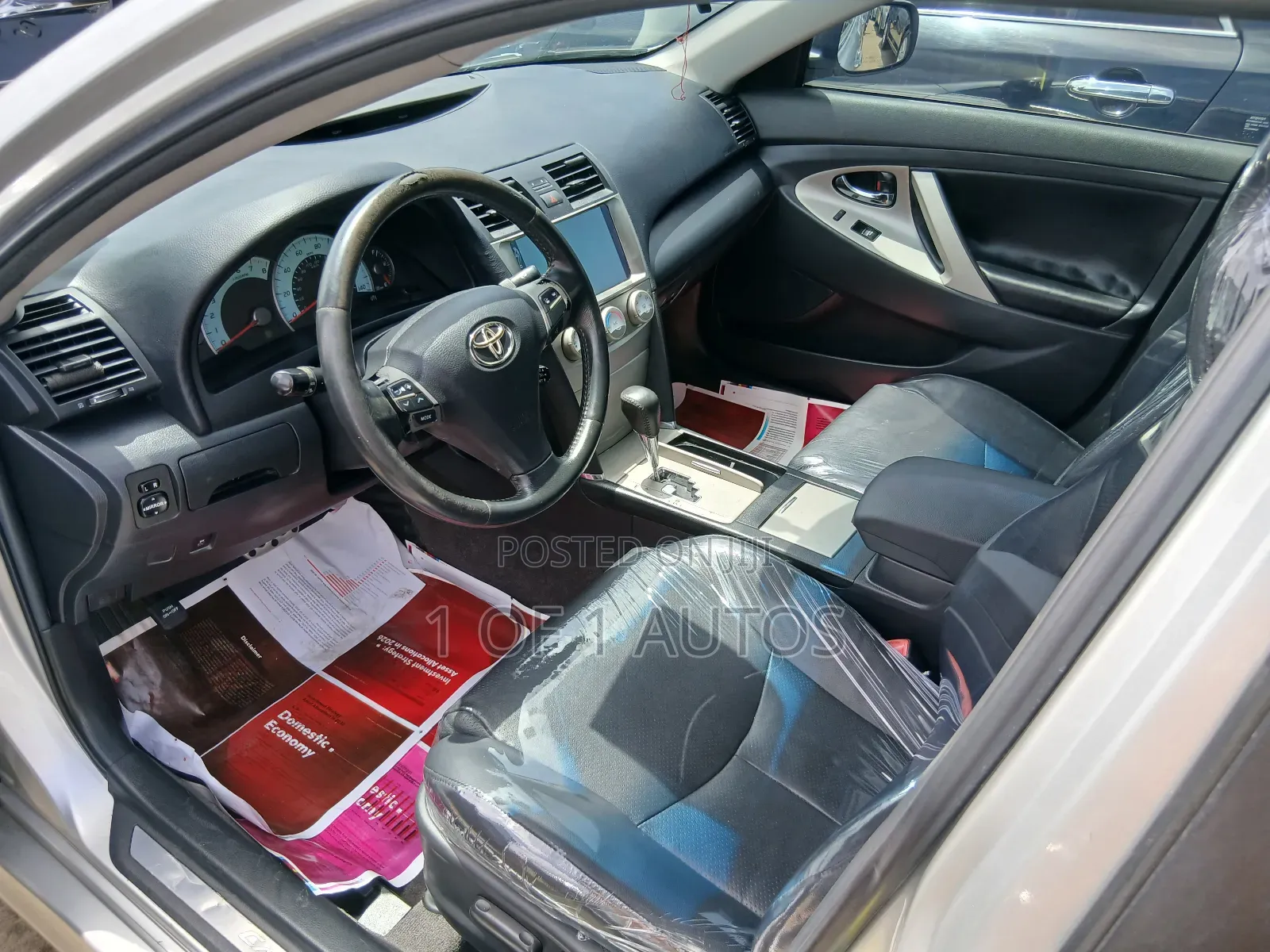 Toyota Camry SE 4dr Sedan (2.5L 4cyl 6A) 2011 Silver