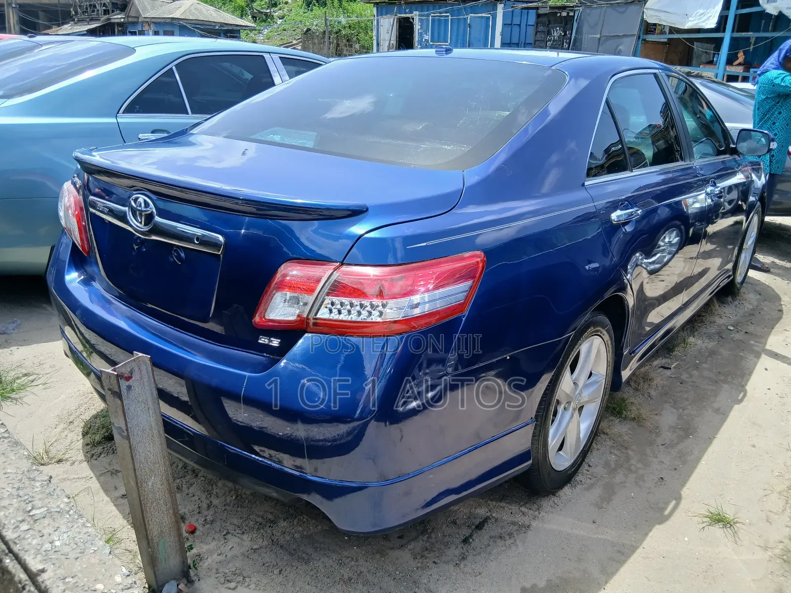 Toyota Camry SE 4dr Sedan (2.5L 4cyl 6A) 2011 Blue