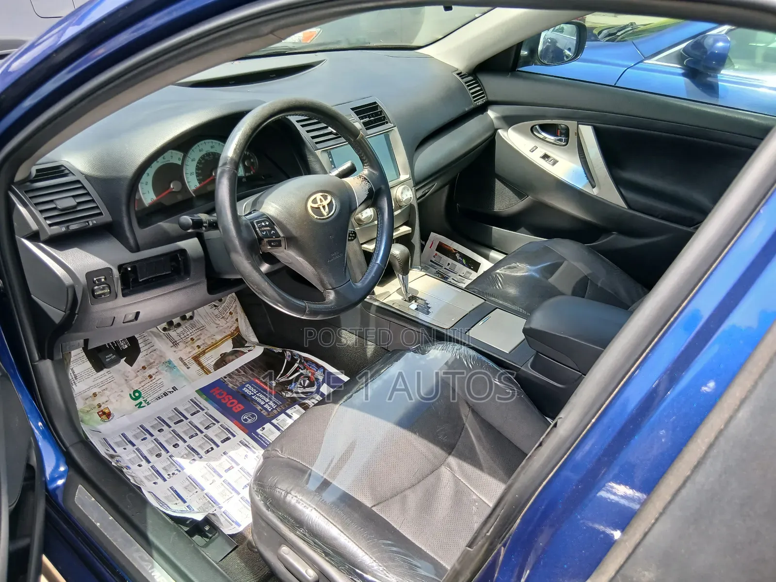 Toyota Camry SE 4dr Sedan (2.5L 4cyl 6A) 2011 Blue