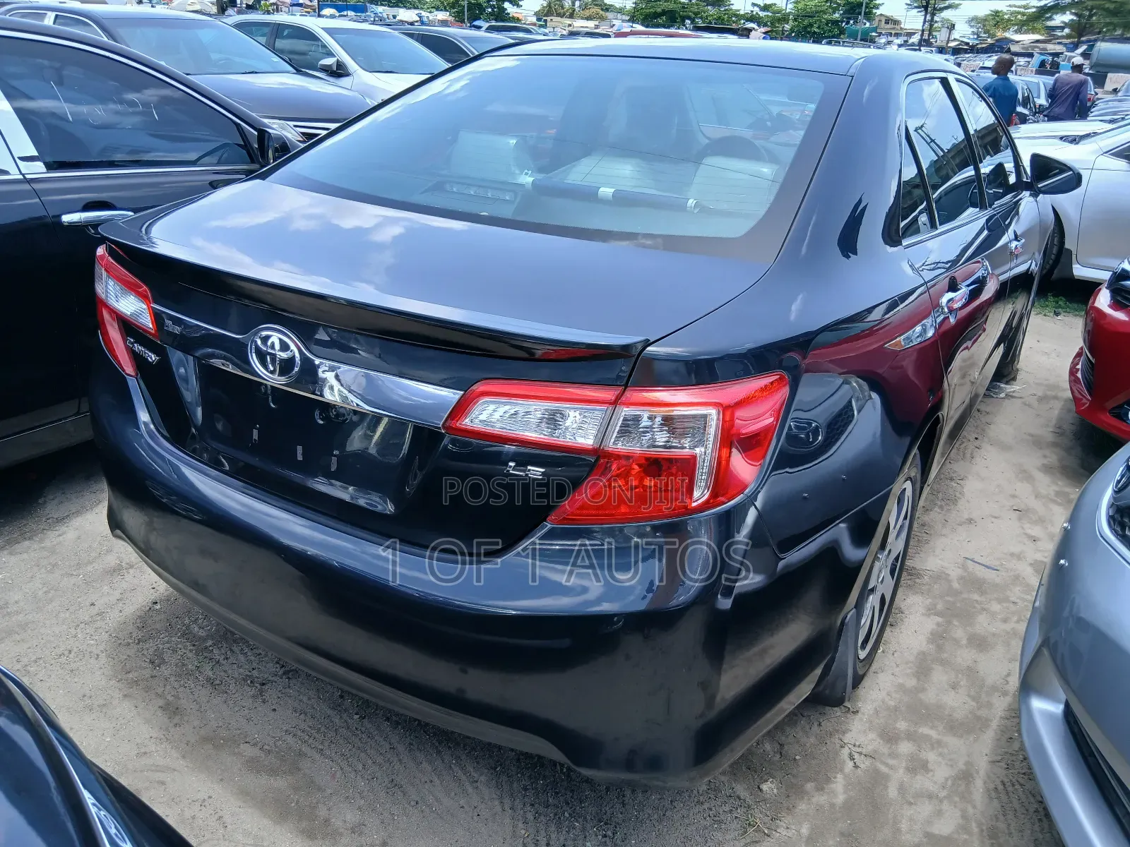 Toyota Camry LE 4dr Sedan (2.5L 4cyl 6A) 2013 Black