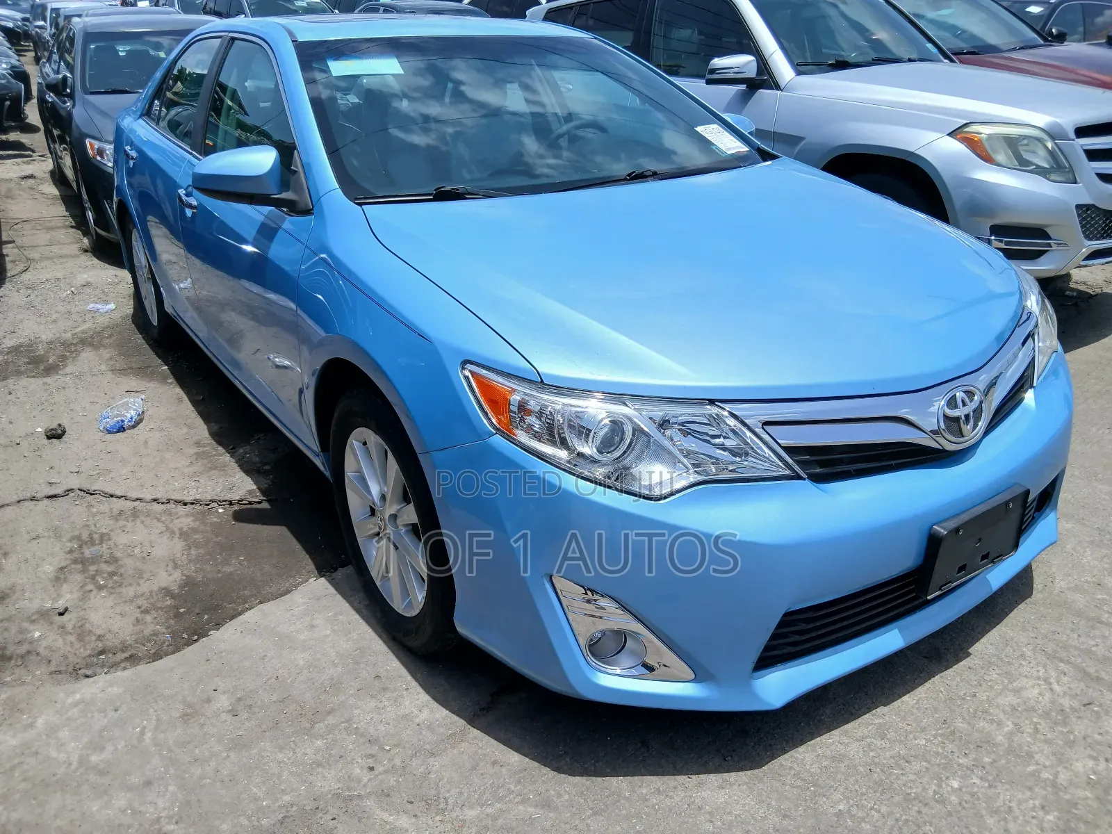 Toyota Camry XLE V6 4dr Sedan (3.5L 6cyl 6A) 2012 Blue