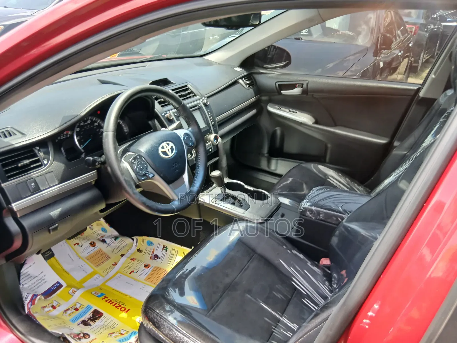 Toyota Camry SE 4dr Sedan (2.5L 4cyl 6A) 2012 Red