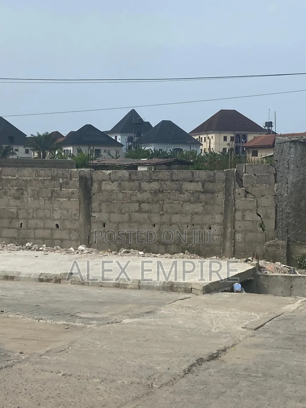 Half Plot of Land for Sale in Century, Ago