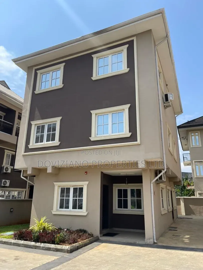 4bdrm Duplex in Ikeja GRA for rent