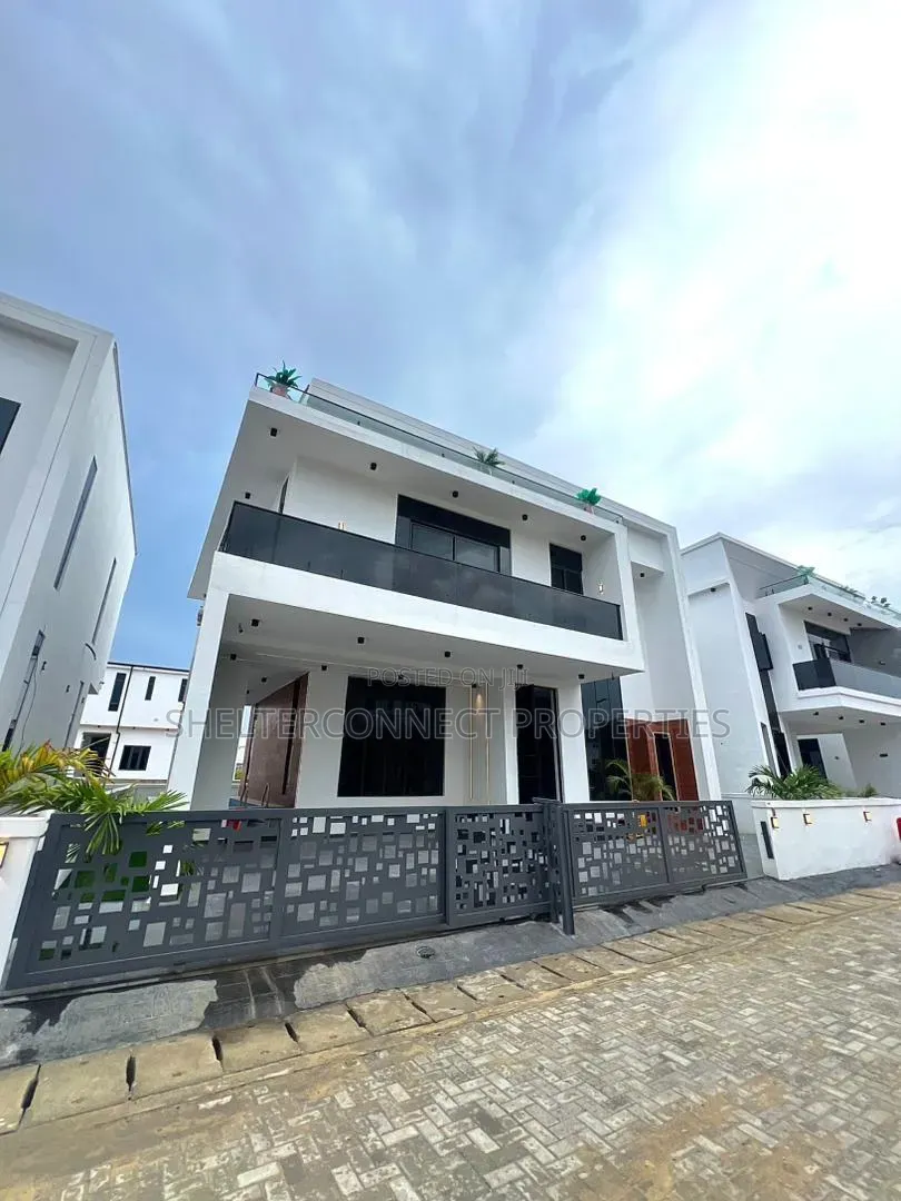 5bdrm Duplex in Lekki Expressway for sale