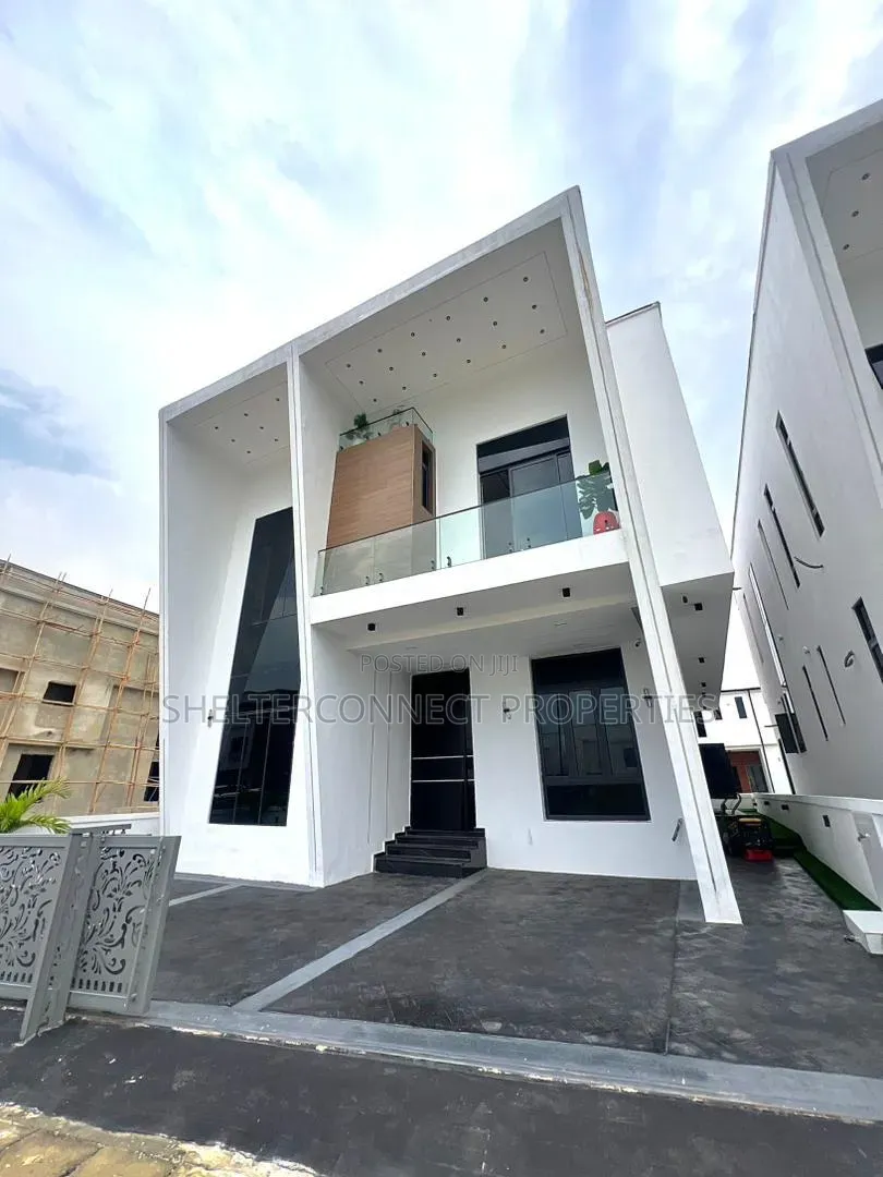 5bdrm Duplex in Lekki Expressway for sale