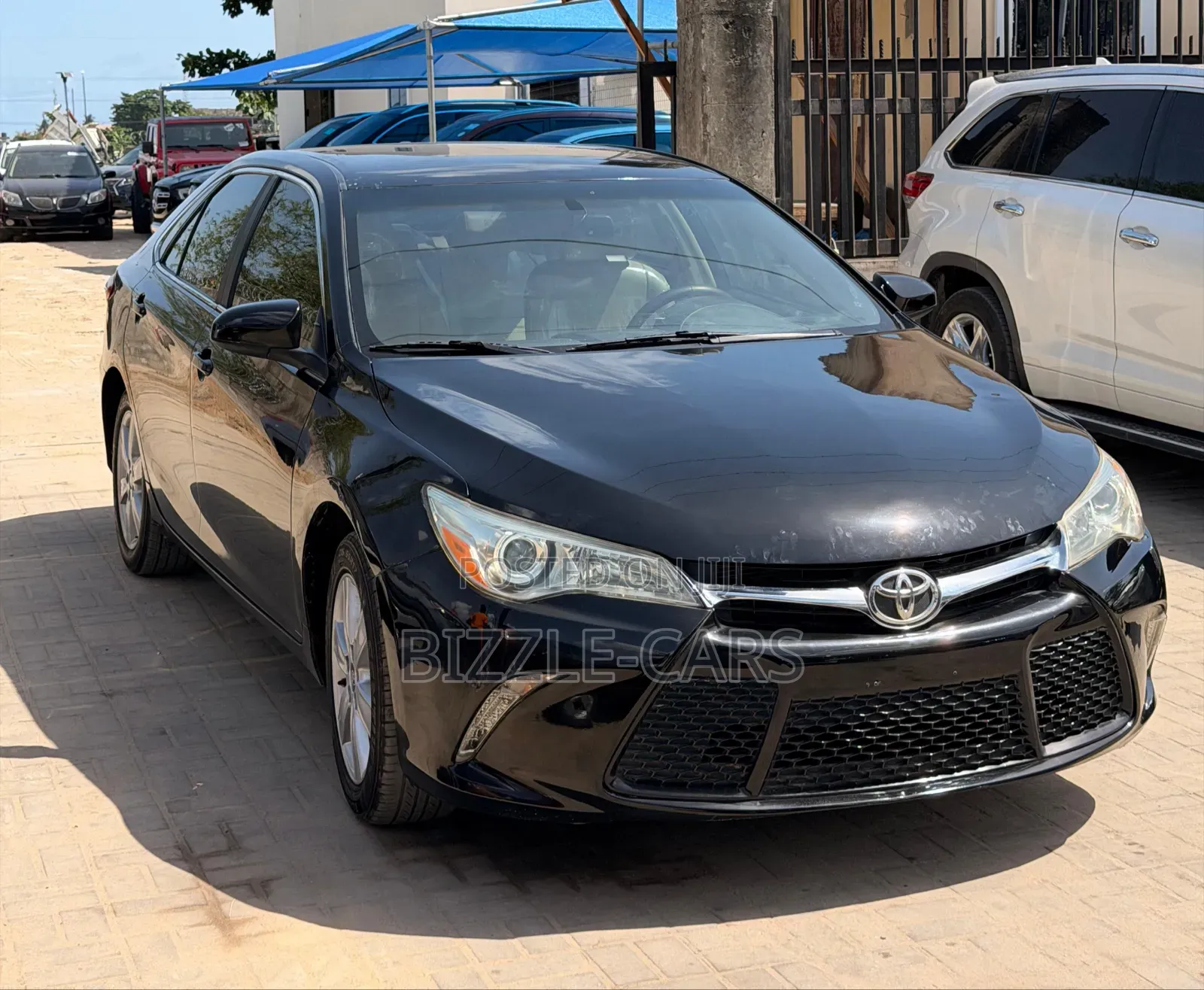 Toyota Camry XLE 4dr Sedan (3.5L 6cyl 6A) 2015 Black