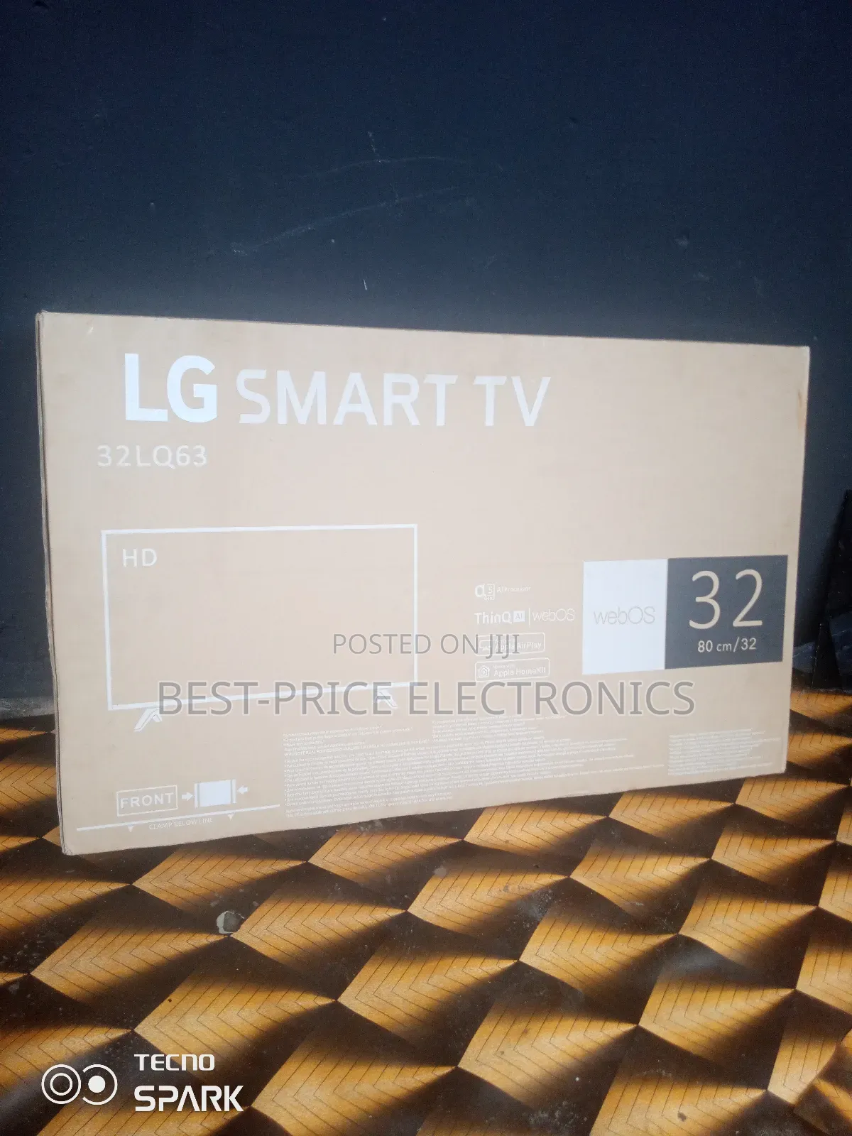 Lg 32 Inches Led Smart Netflix Youtube Hotspot and Screen Mirroring