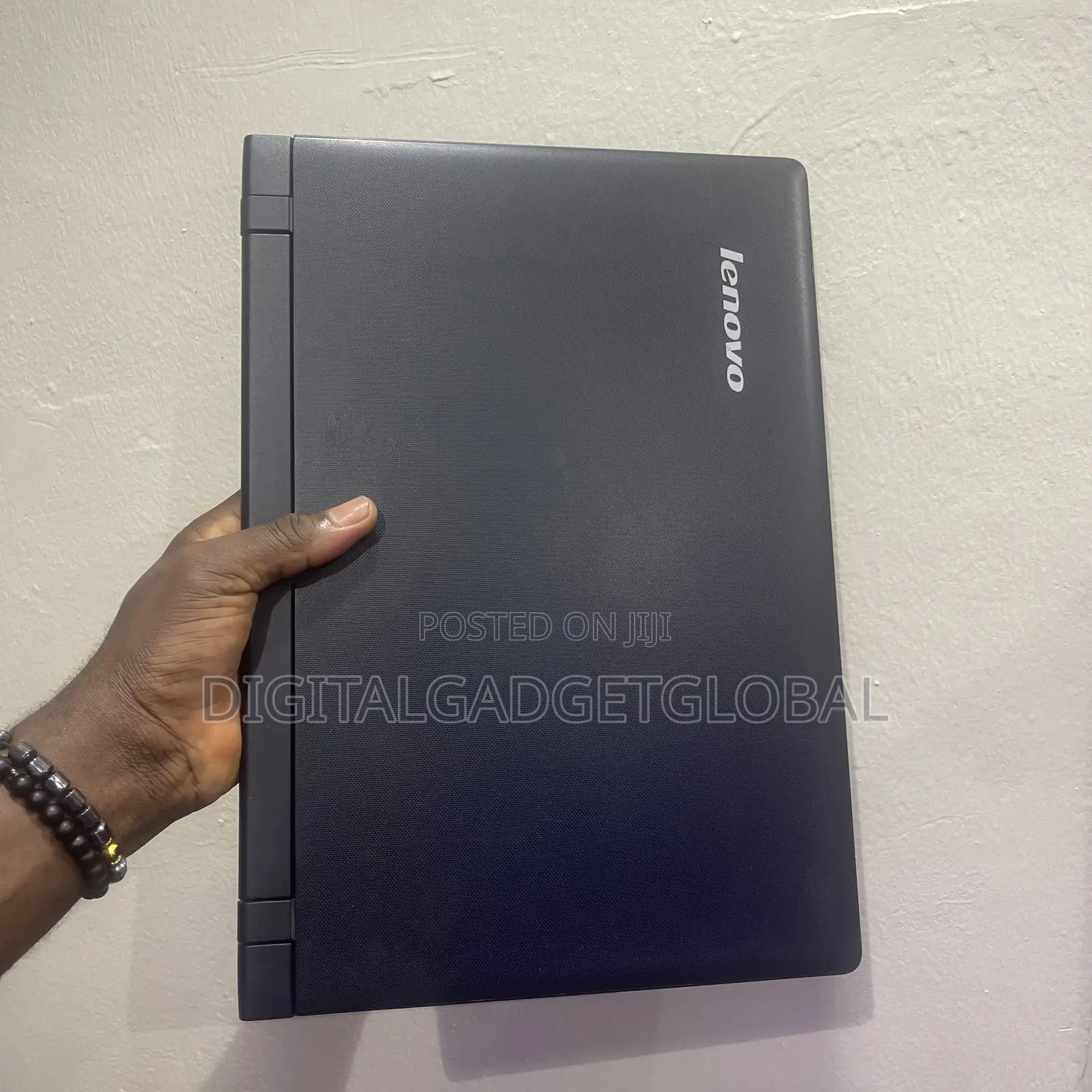 Laptop Lenovo IdeaPad 100 8GB Intel Pentium SSD 128GB