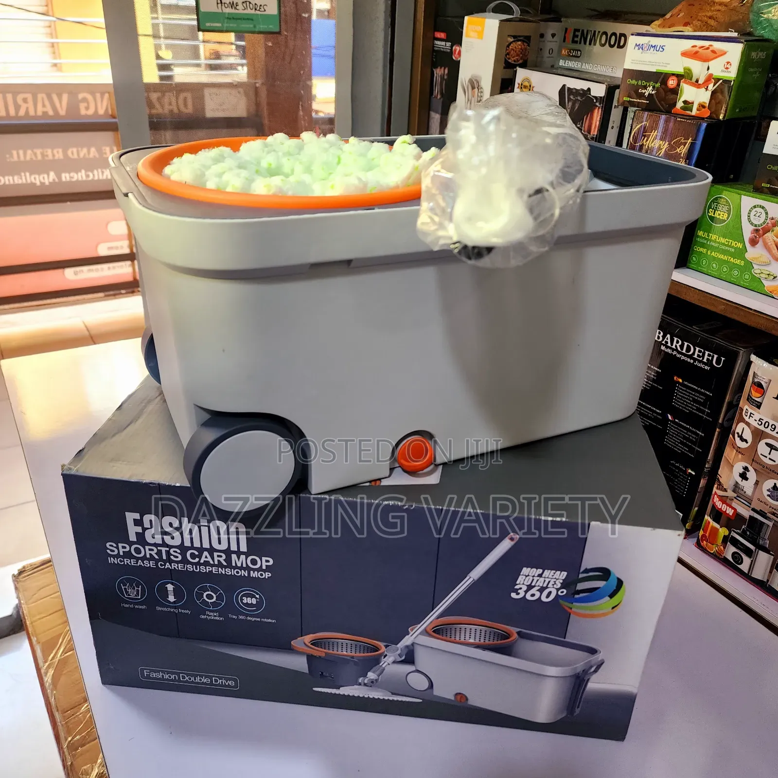 High Quality Rotating Spin Mop With Bucket and 2 Mop Heads