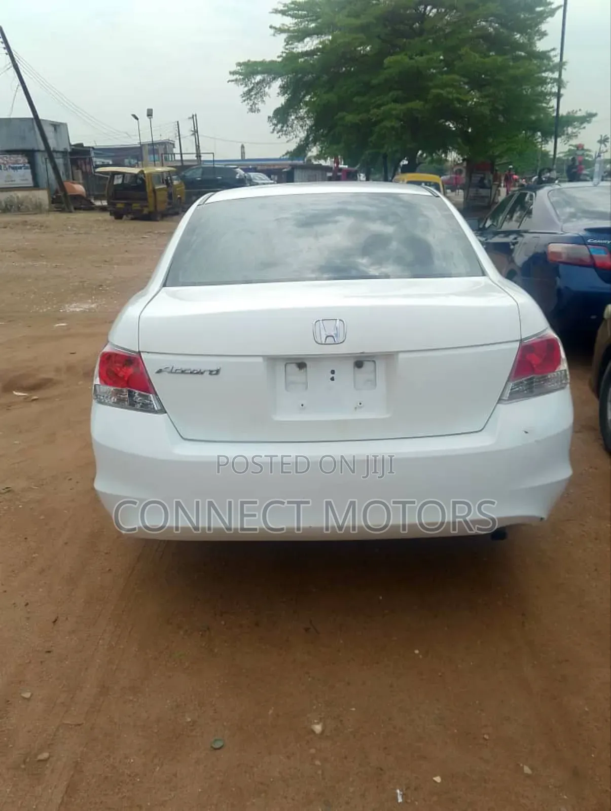 Honda Accord 2009 White