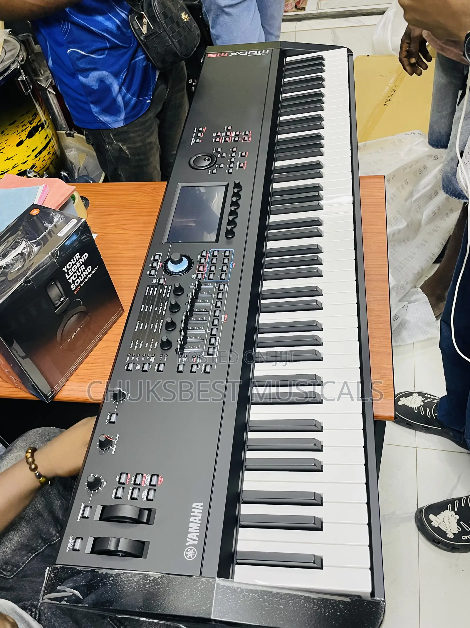 Yamaha Modx M8, 88 Key Synthesizer
