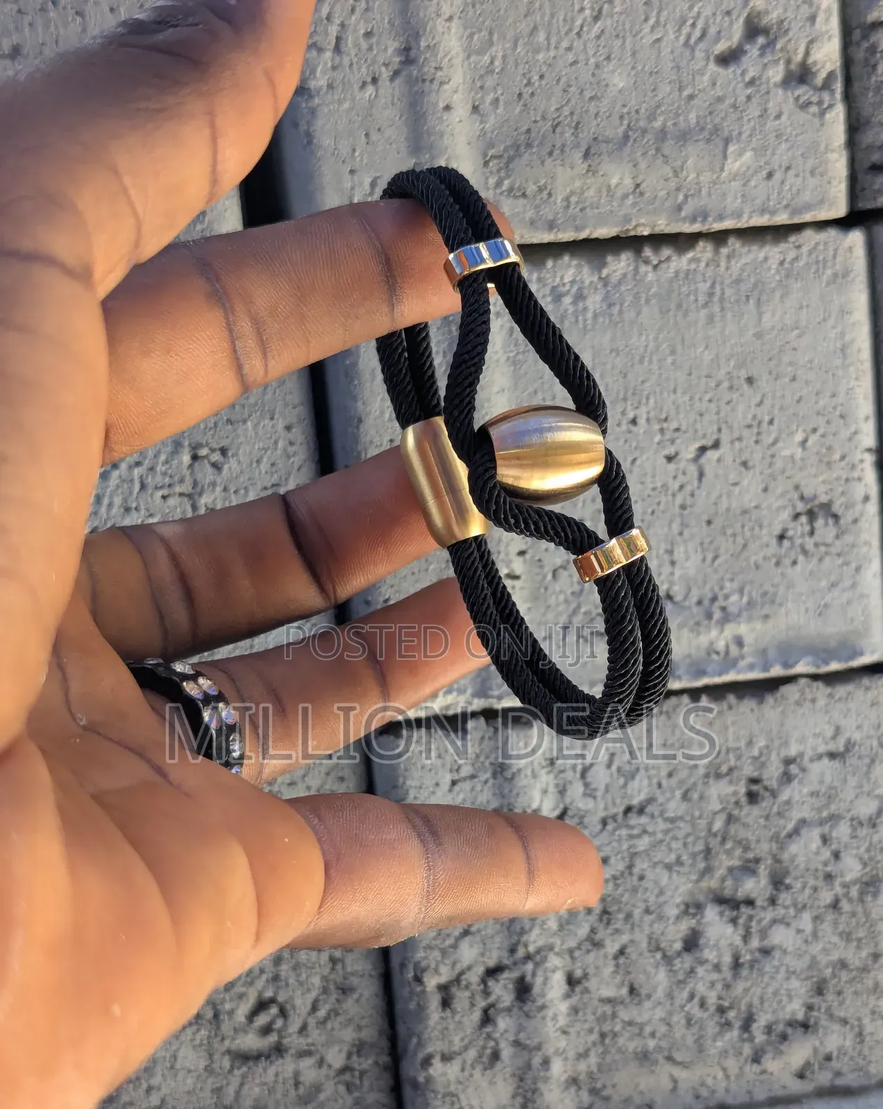 Stylish Trendy Simple Men's Bracelet Black Gold