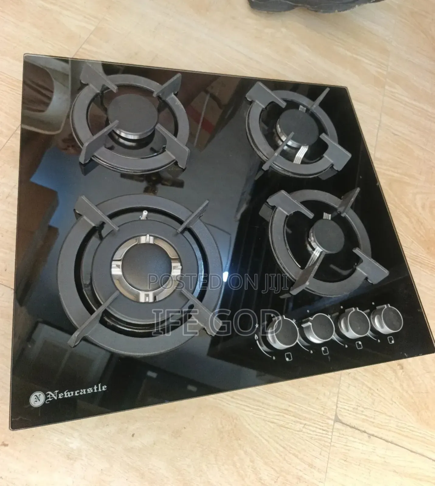 Original Newcastle Built-in 3 Burners Flips Up Automatic Gas Cooker