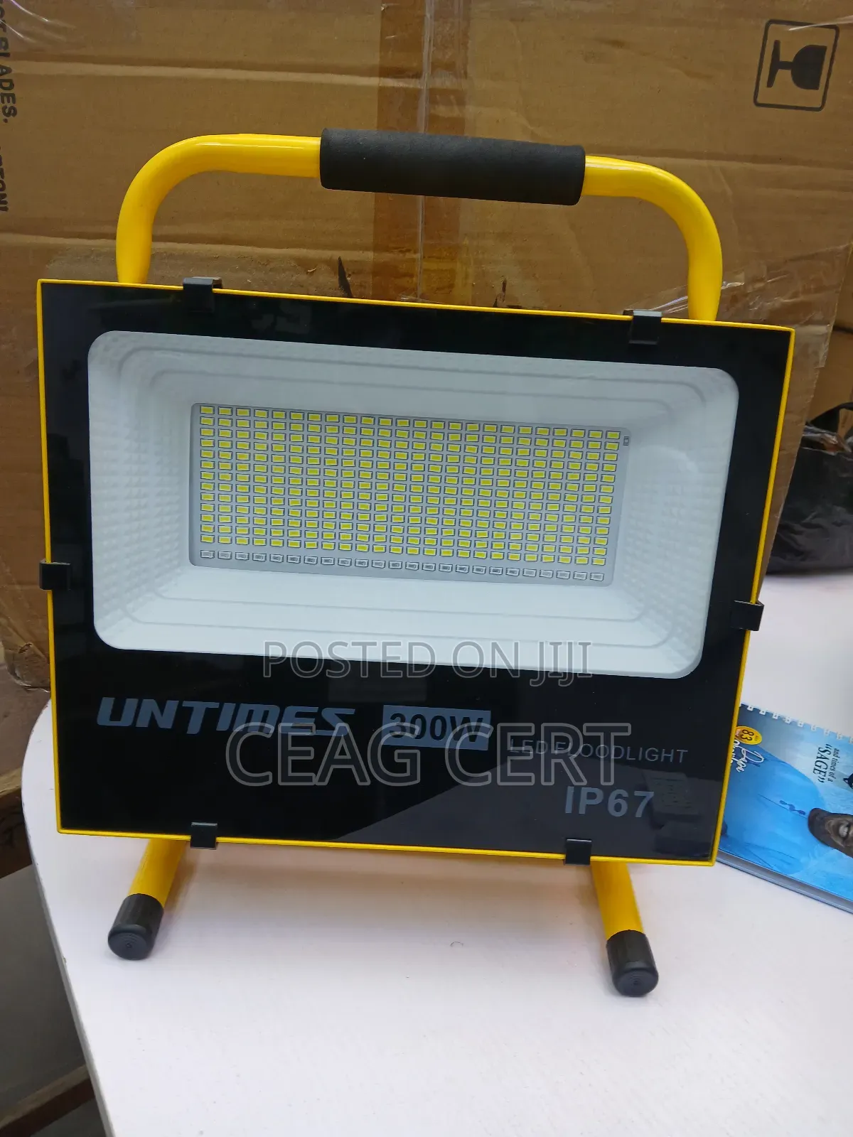 300w Rechargeable Hand Flood Light