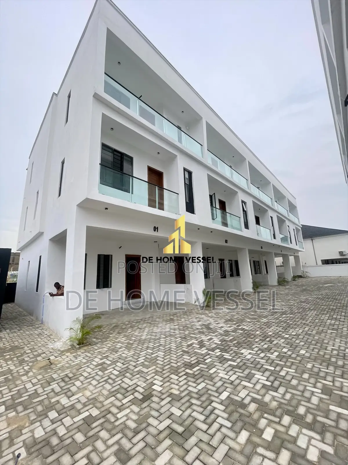 4bdrm Townhouse/Terrace in Lekki for sale