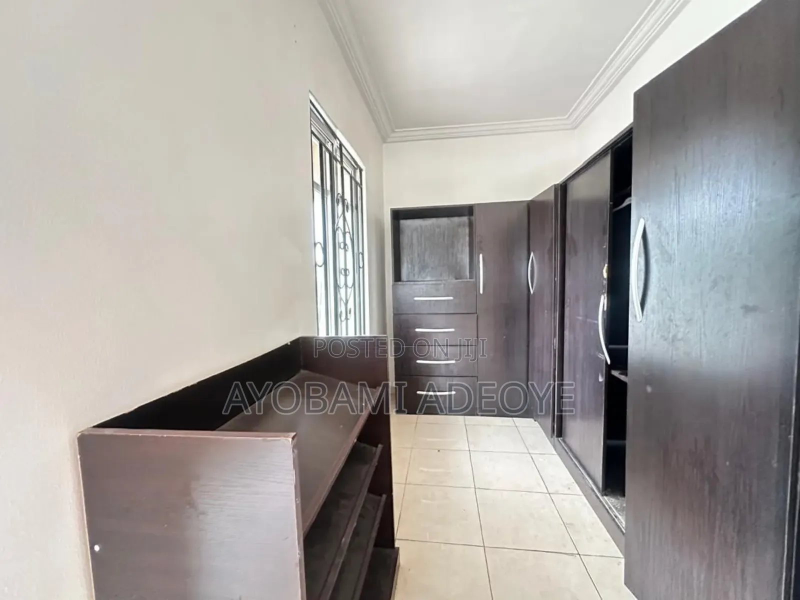 4bdrm Duplex in Cheyview Estate, Chevron for rent