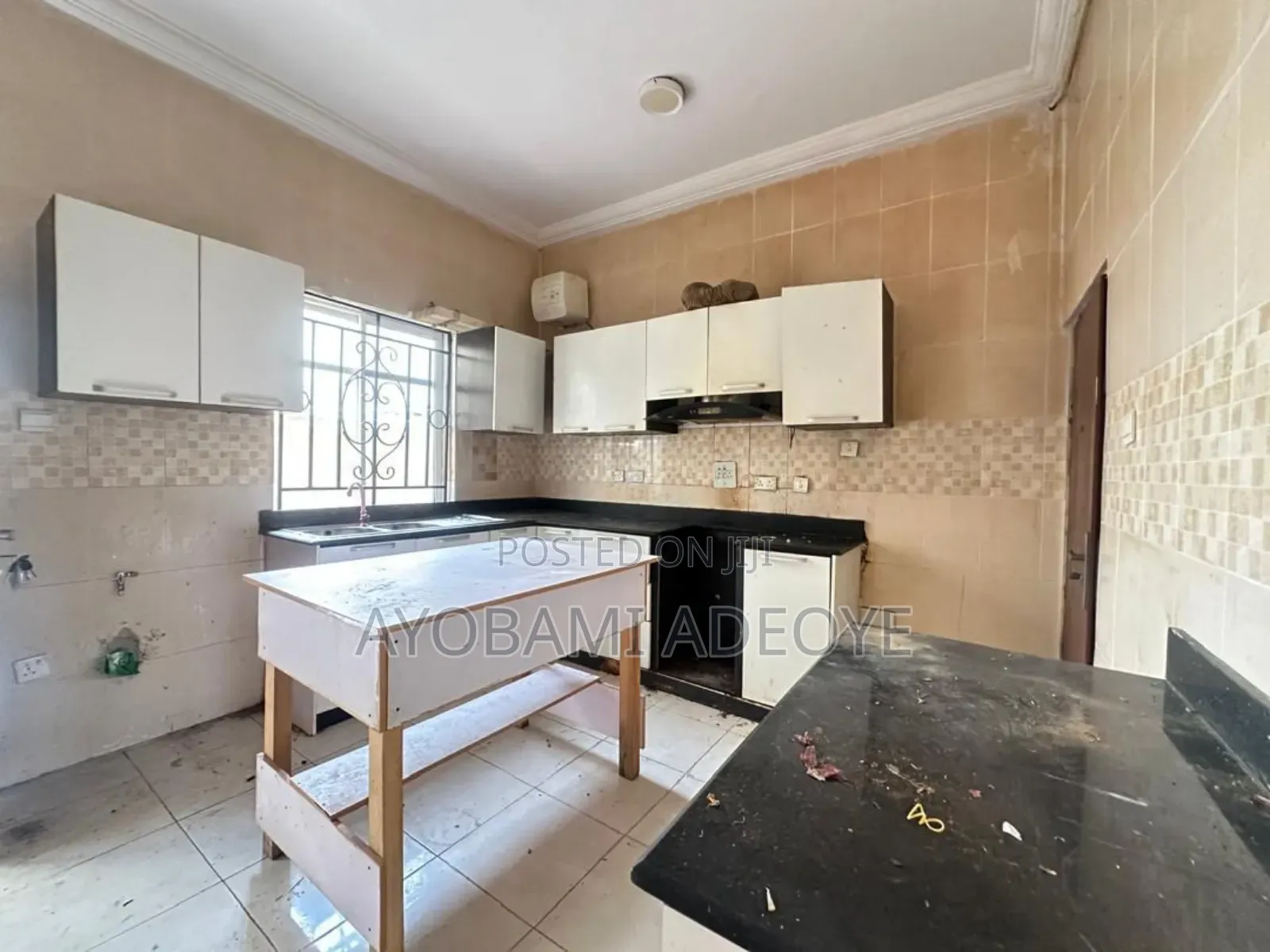 4bdrm Duplex in Cheyview Estate, Chevron for rent