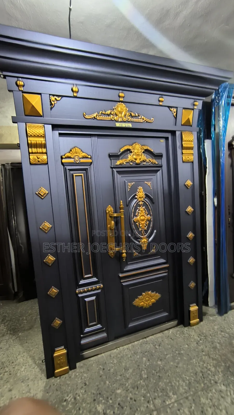 4ft by 7ft Ark and Pillar Cast Door