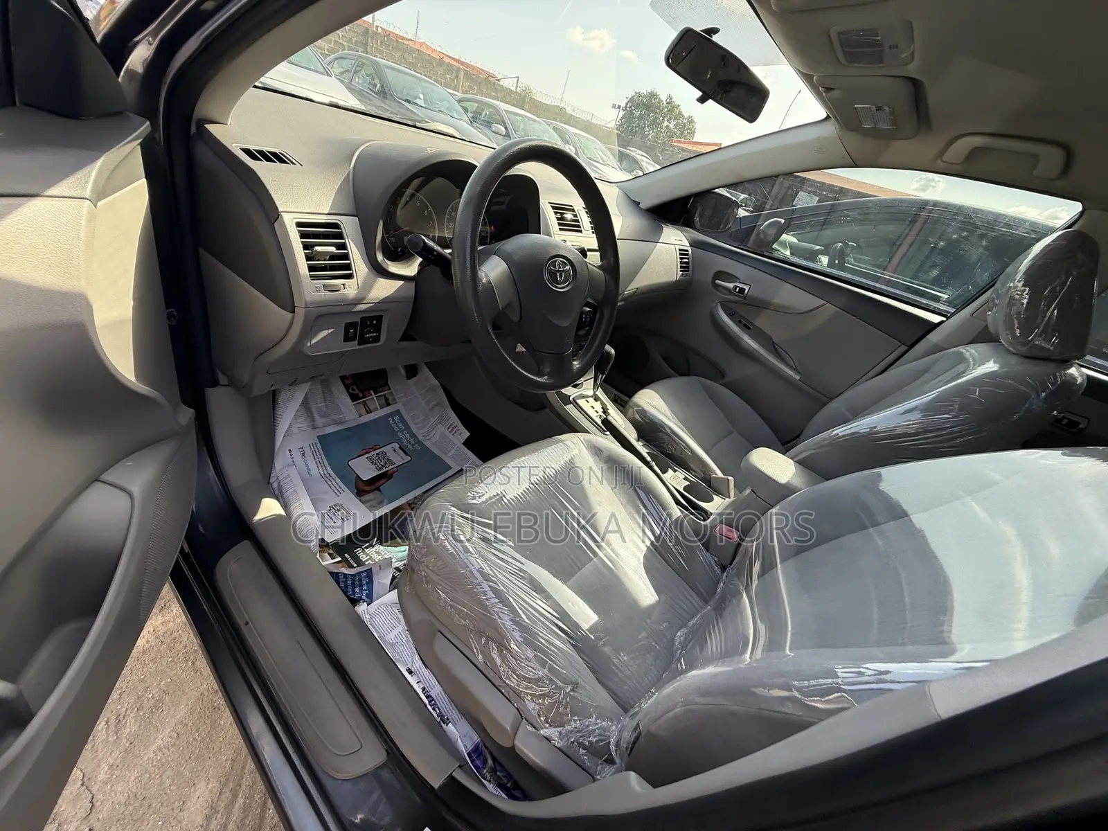 Toyota Corolla LE 4dr Sedan (1.8L 4cyl 4A) 2010 Gray