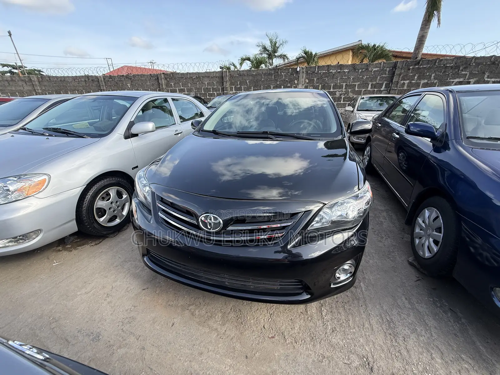 Toyota Corolla LE 4dr Sedan (1.8L 4cyl 4A) 2013 Black