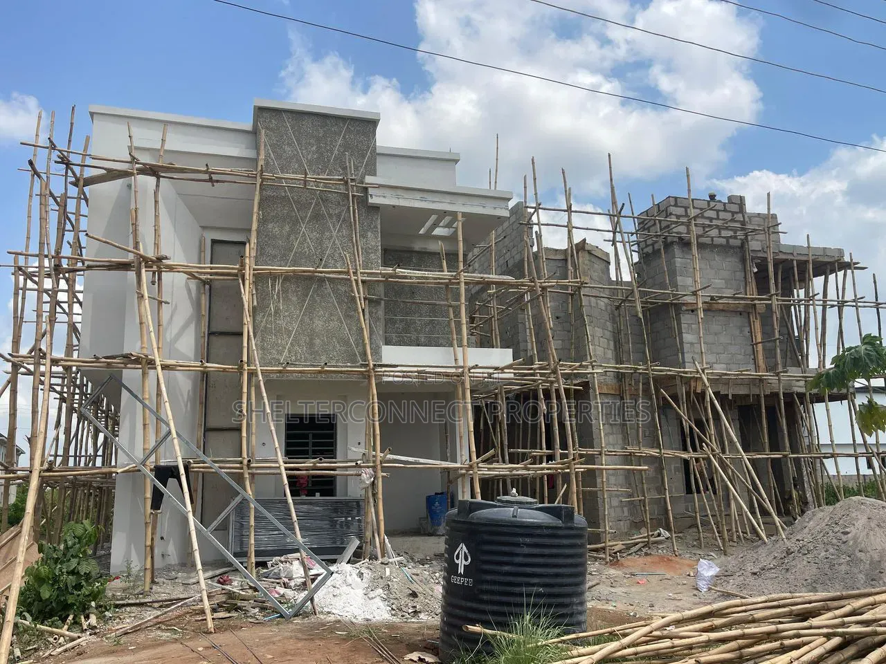 4bdrm Duplex in Berger for sale