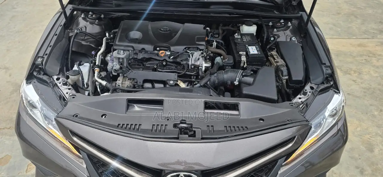 Toyota Camry LE FWD 2020 Gray