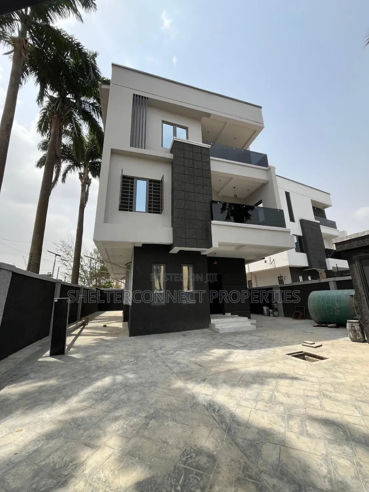 5bdrm Duplex in Omole Phase 2 for sale