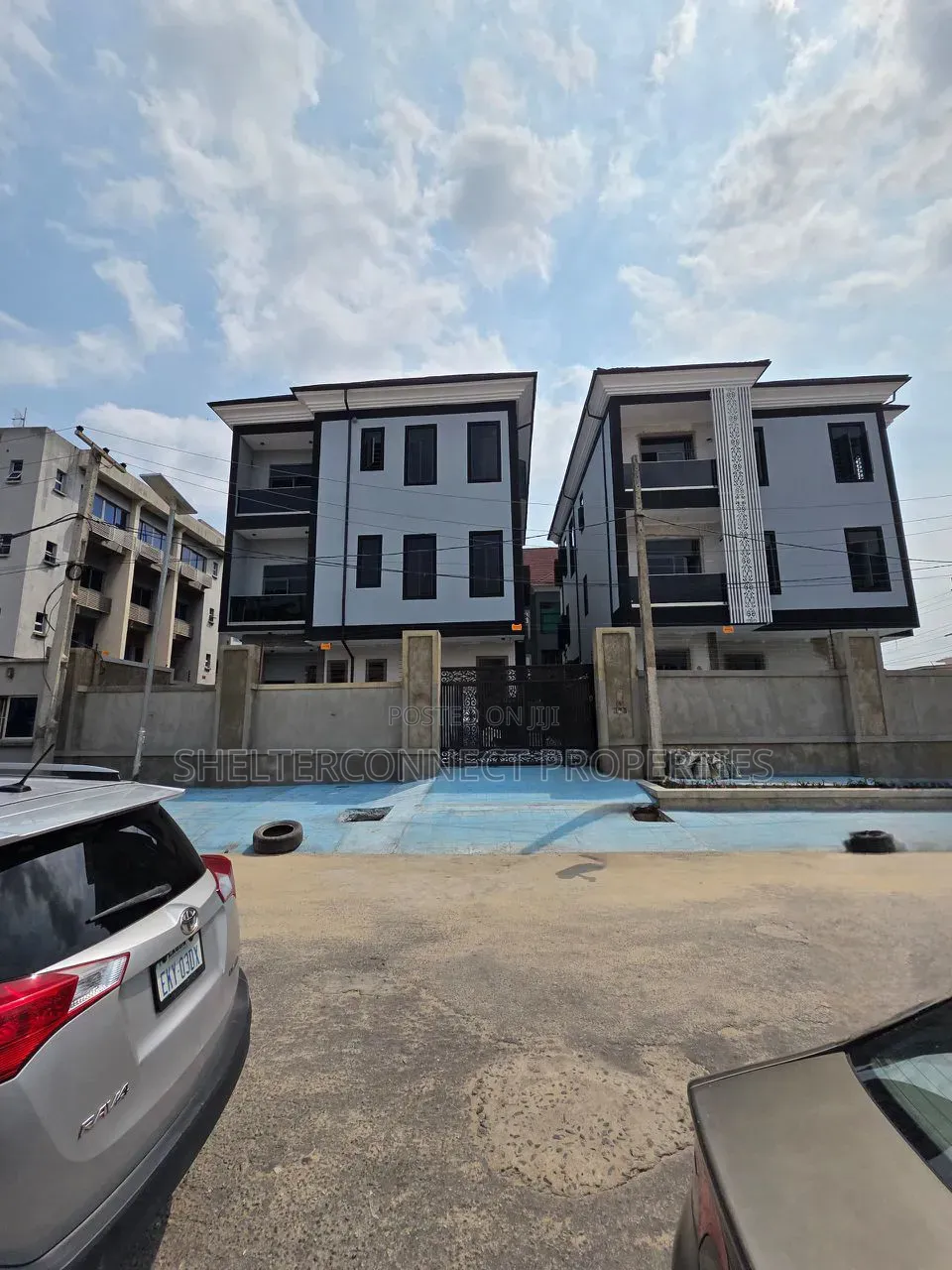 3bdrm Apartment in Opebi for sale